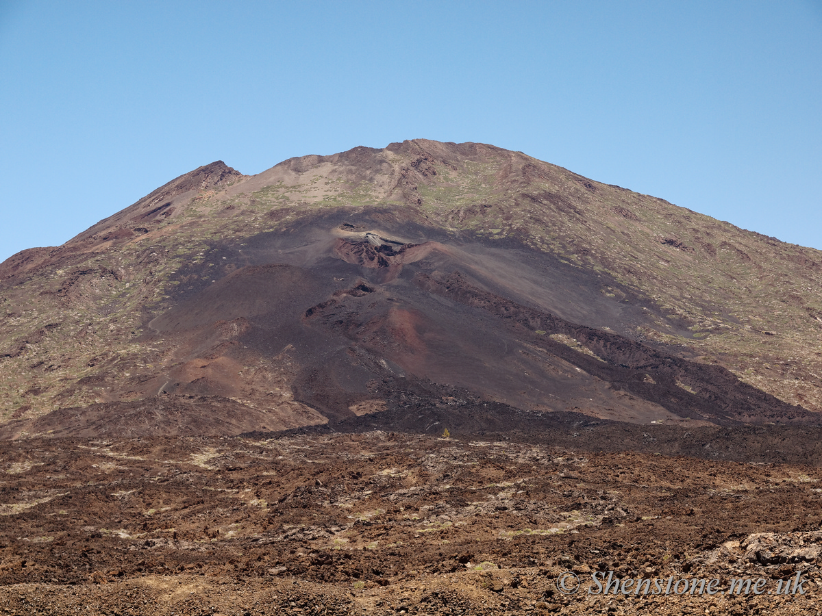 Pico Viejo volcanic cones