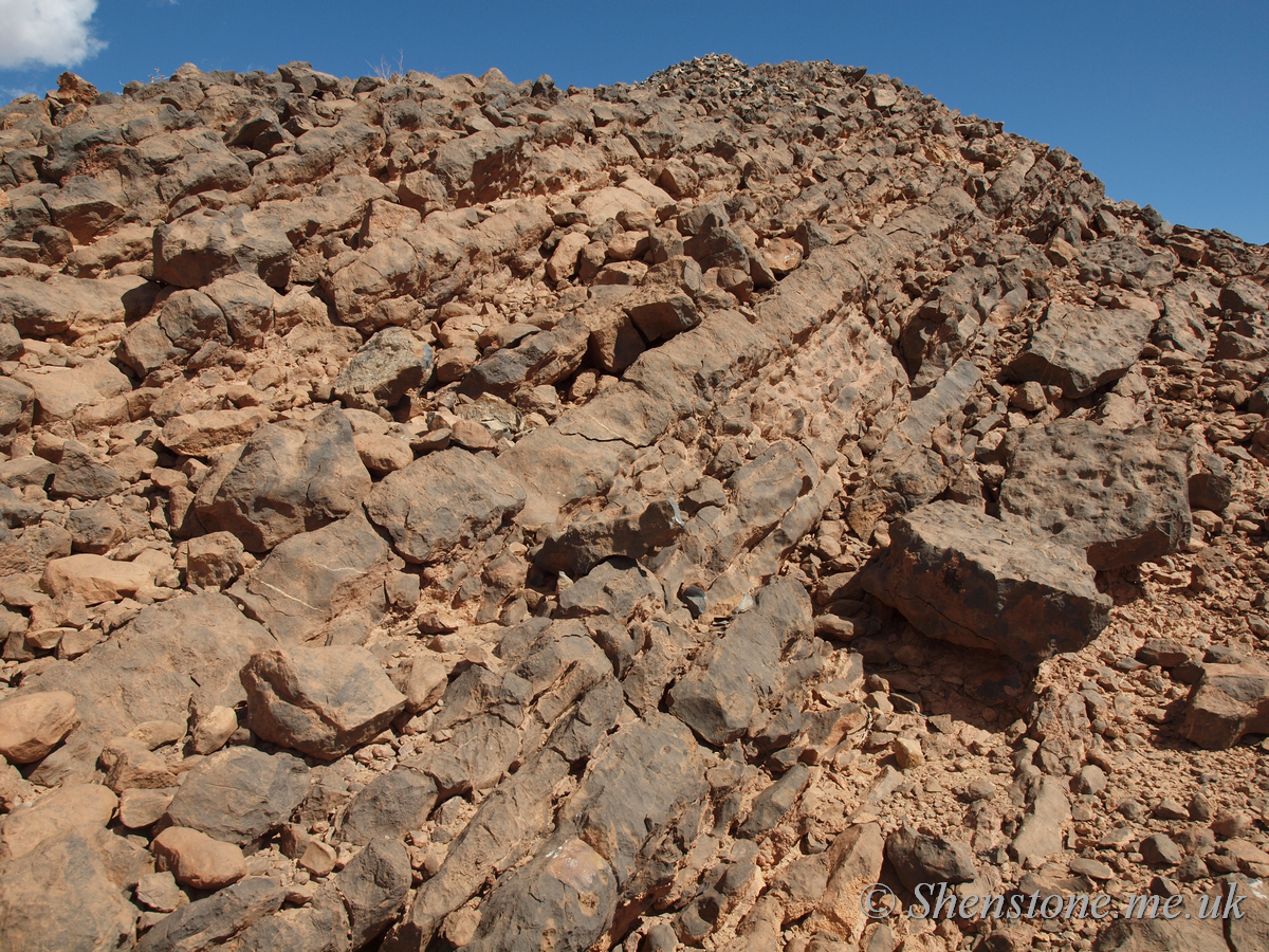Bedded rocks at Maerch